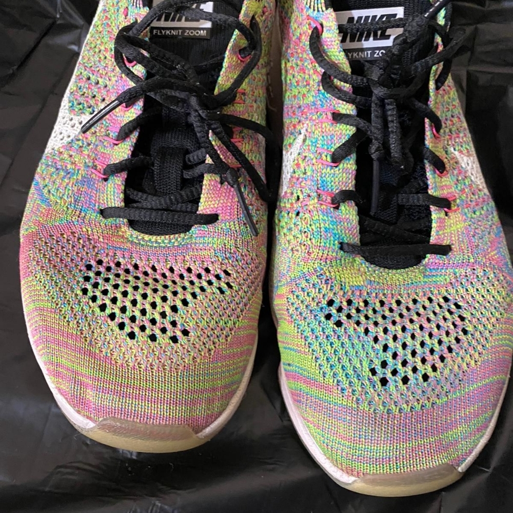 NIKE SNEAKERS 🔥
